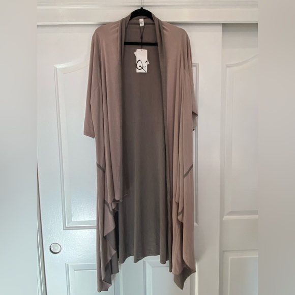 Que Tops - Qué mauve two tone duster size 6